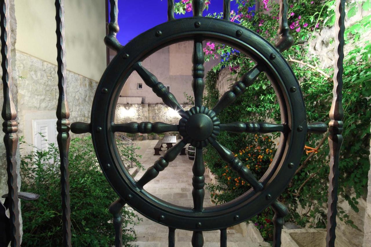 Old Town Studio Apartments Makarska Exterior foto
