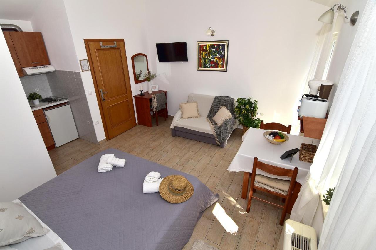 Old Town Studio Apartments Makarska Exterior foto