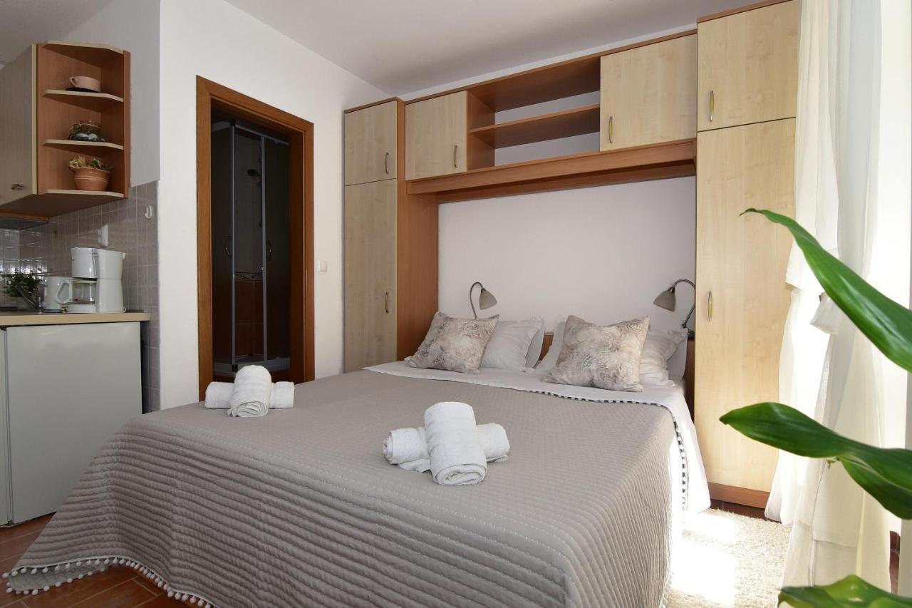 Old Town Studio Apartments Makarska Exterior foto